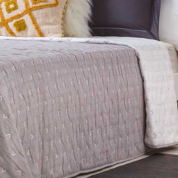 COLCHA BOUTI DE VERANO GRIS