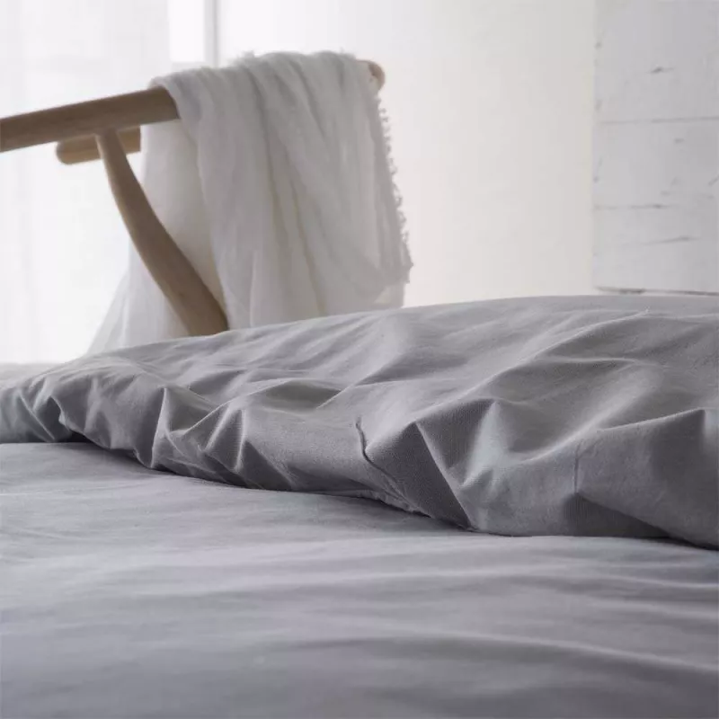 funda nórdica gris