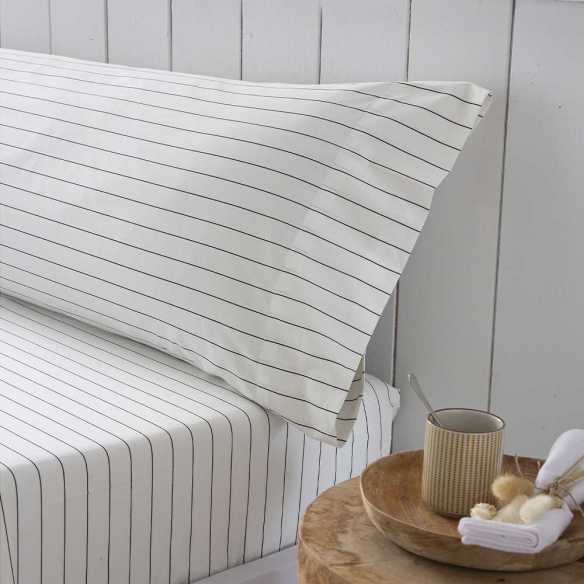 juego de cama beige algodón